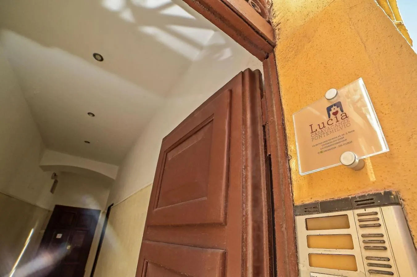 Lucia Casa Vacanze Ponte Milvio Rome Italië